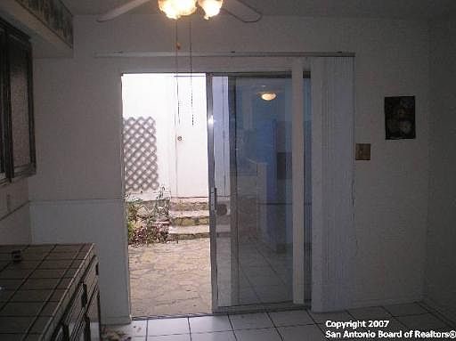 4th image of 4433 SHAKERTOWN AVE #0