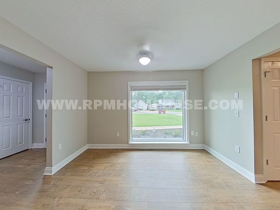 5th image of 147 Gillis Dr