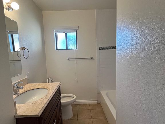 3rd image of 18744 Mescal St