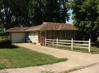 1348 Riverlane Dr, Bradley, IL 60915