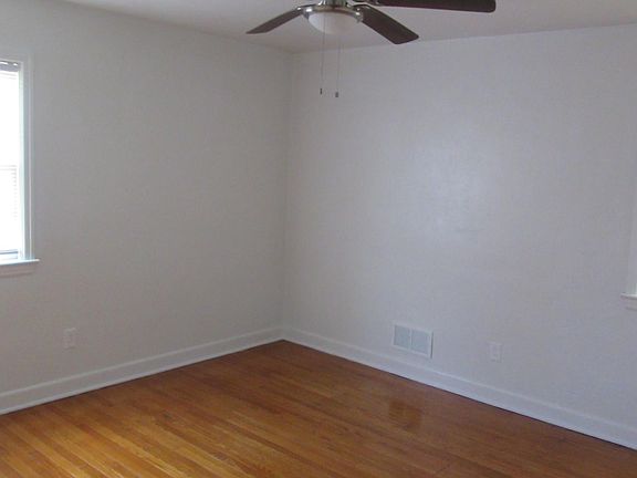 4th image of 3775 Signal Hill Ave NW