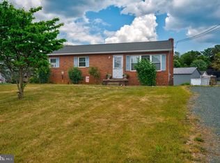 5 Larch St, Mont Alto, PA 17237