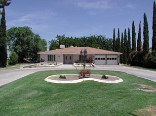 421 Old Hueco Tanks Rd, Socorro, TX 79927