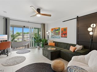632 Victoria Dr APT 103, Cape Coral, FL 33904