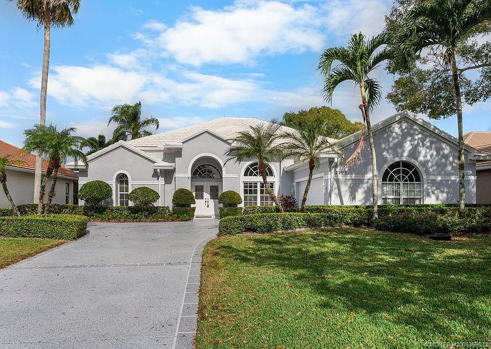 1st image of 2293 SW White Marsh Way