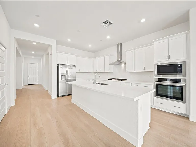 12725 Parakeet Way — Photo 5