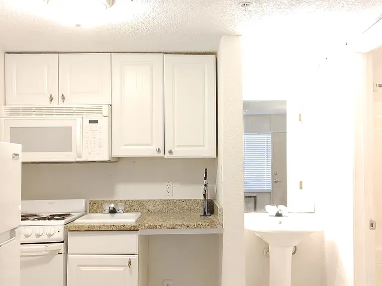 2506 S Ocean Blvd #203 — Photo 2