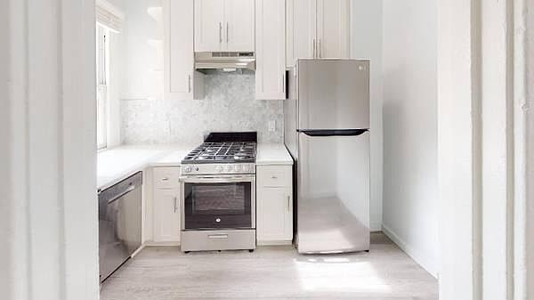 1st image of 1051 Post St #21
