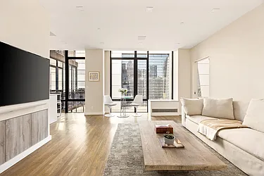 148 East 24th Street, #15A