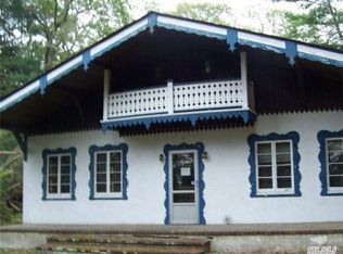 12 Mill Rd, Yaphank, NY 11980