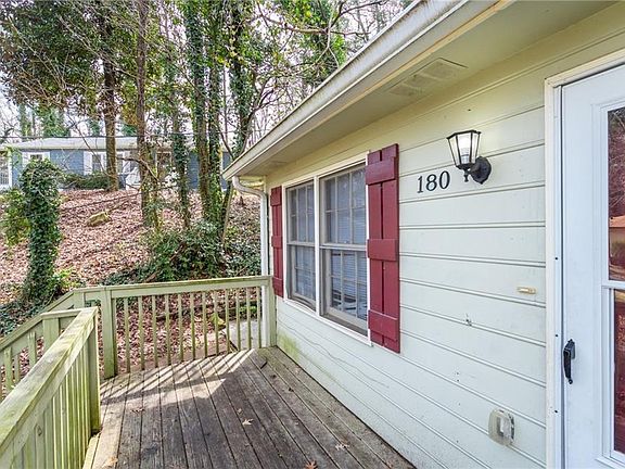4th image of 180 Lemon Ct