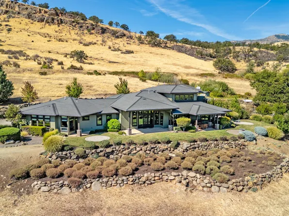 1475 Dead Indian Memorial Rd, Ashland, OR 97520