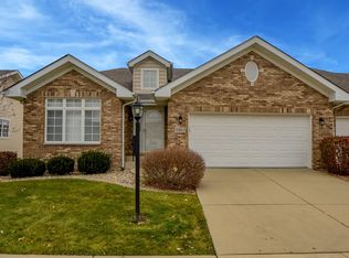10863 Mathias Dr, Saint John, IN 46373