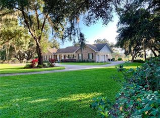 935 Country Oaks Ln, Lakeland, FL 33810