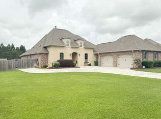 10051 Ponderosa Pl, Ocean Springs, MS 39564