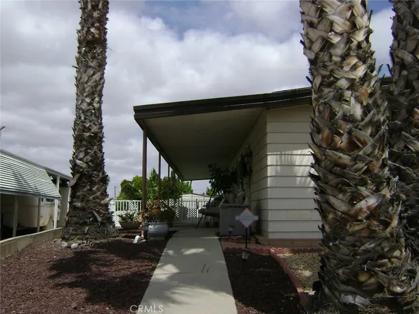 30710 Palmetto Palm Ave, Homeland, CA 92548