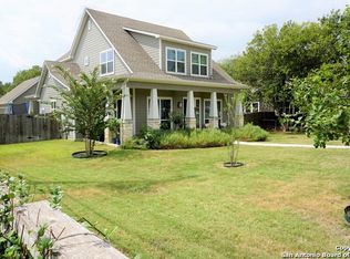 1036 Garraty Rd, Terrell Hills, TX 78209