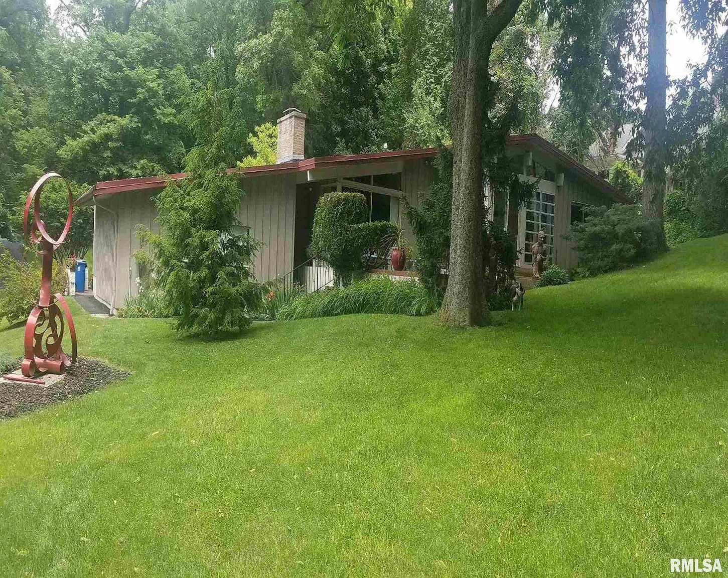 1322 42nd Ave photo 1