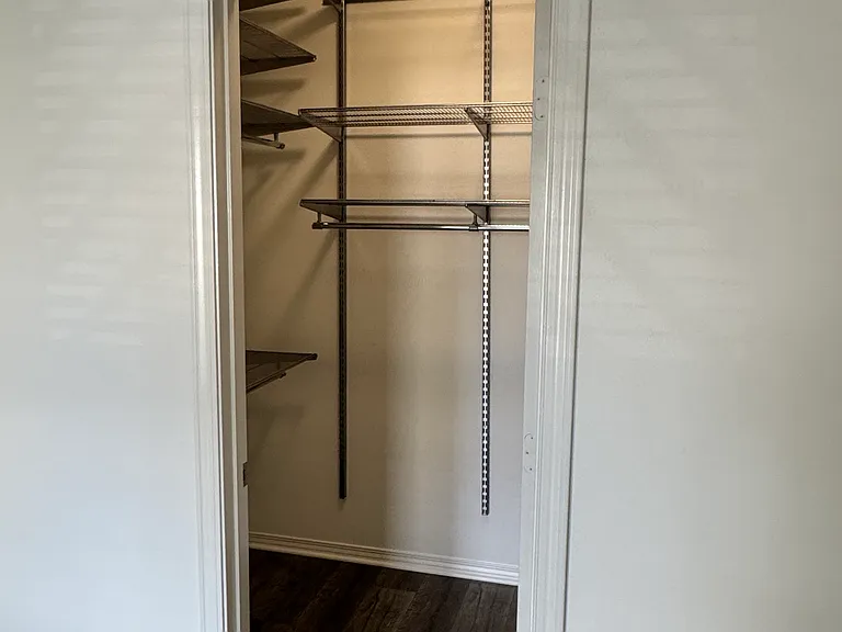 13127 Union Ave #104 — Photo 9