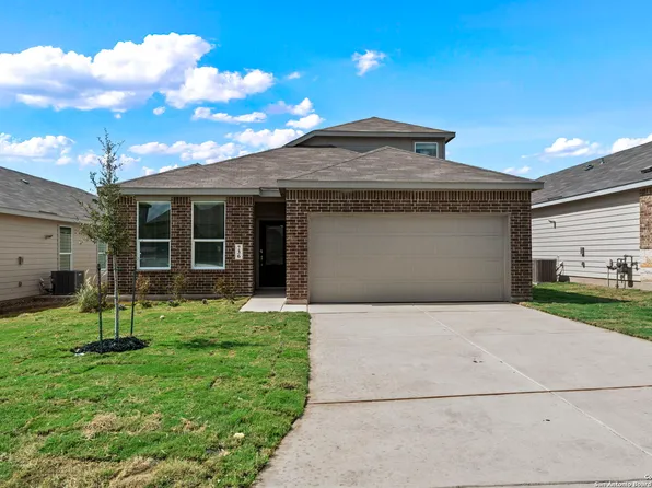 736 Horsetail Ln, New Braunfels, TX 78132