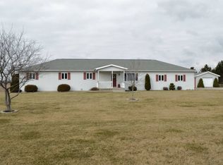 7612 Casebeer Miller Rd, Hicksville, OH 43526