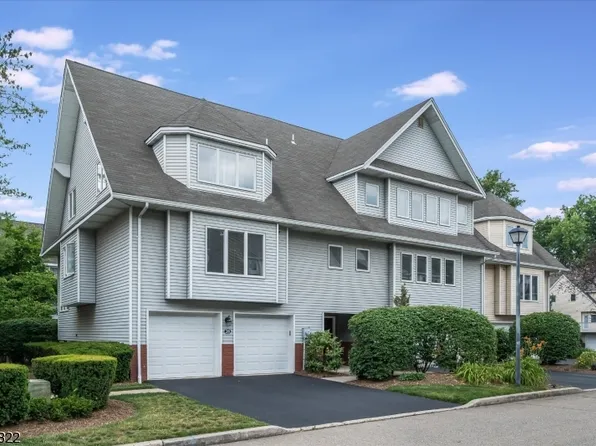 26 Iris Cir, Glen Rock Boro, NJ 07452
