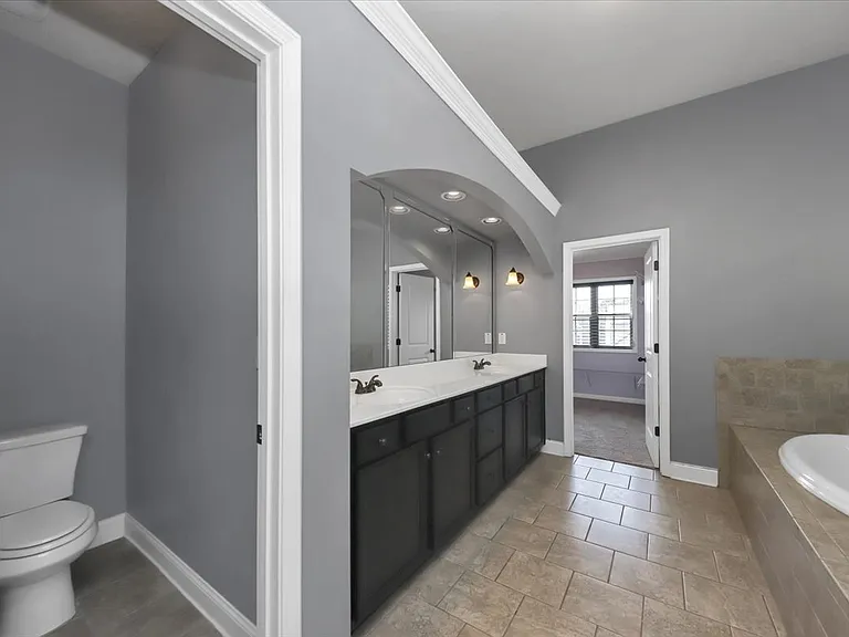 6059 Cove Park Dr — Photo 43