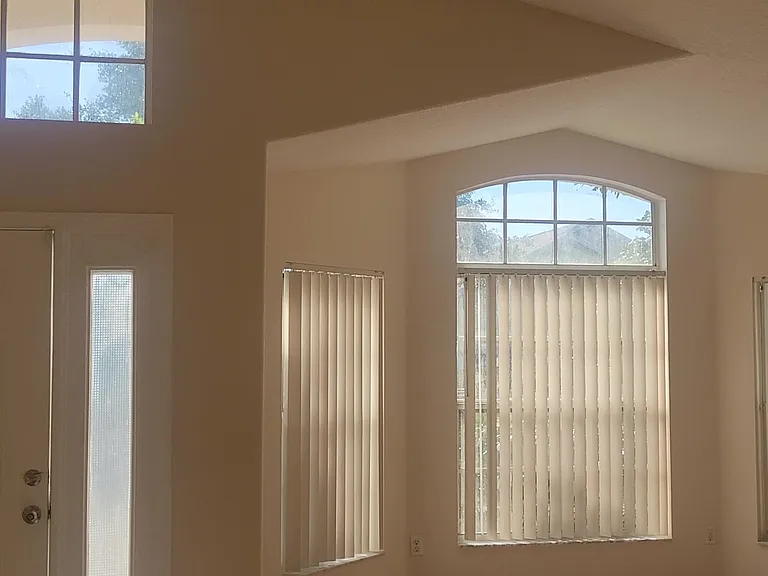 14630 Lady Victoria Blvd — Photo 2