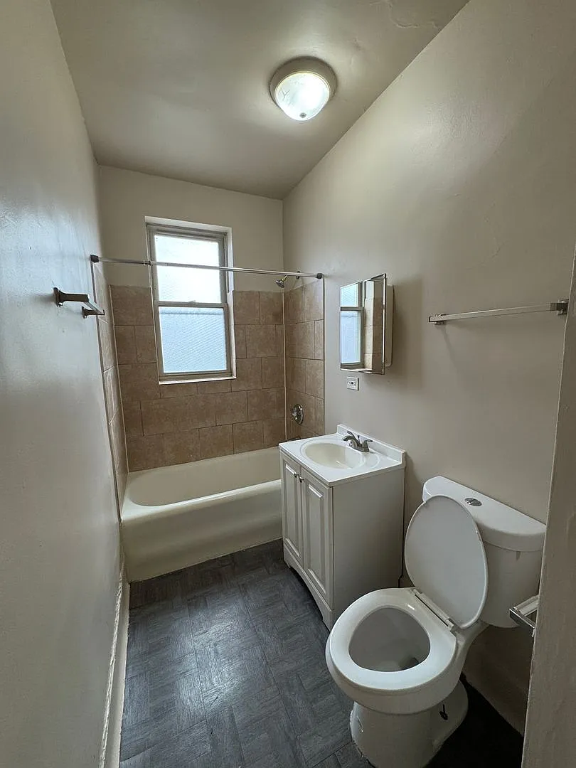 1 bed, $950 — Photo 3