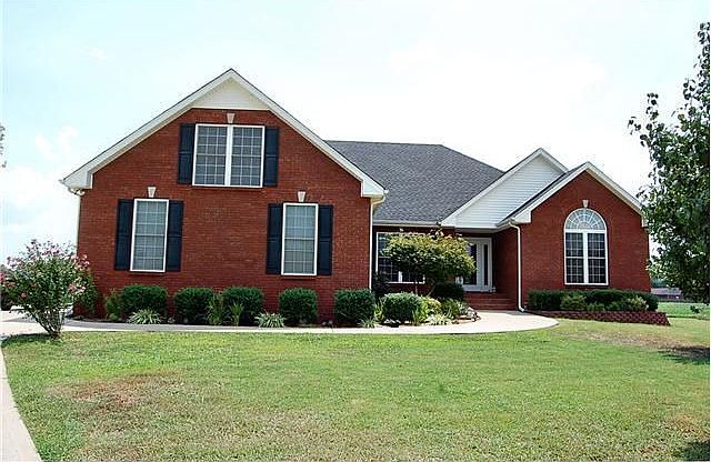 1st image of 830 Woodstock Ct #C
