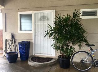 1063 Alahaki St, Kailua, HI 96734