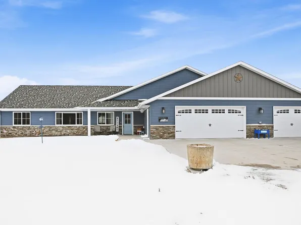 10185 440th St, Holdingford, MN 56340