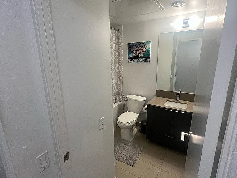 181 Dundas St E #3101 — Photo 8