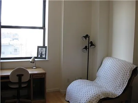 Rented by New York Residence | media 72