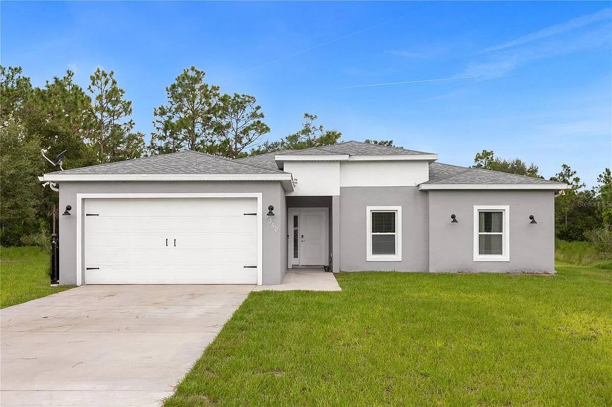 4 bed, 2.0 bath, 1764 sqft, $3,300 — Photo 1