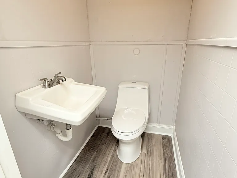 736 W Nedro Ave — Photo 24