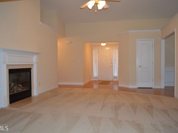 2nd image of 1059 Pecan Grove Pl
