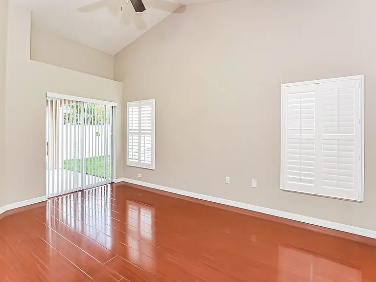 14643 Lady Victoria Blvd — Photo 10