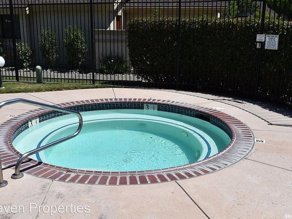1st image of 8437 Creekridge Cir