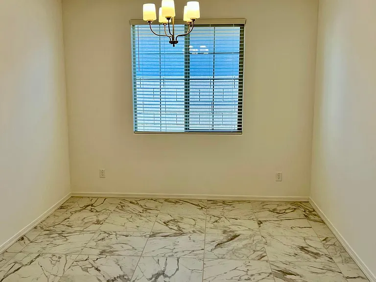 10214 W Indianola Ave — Photo 16