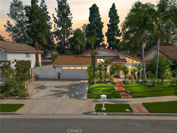 737 San Juan Ln, Placentia, CA 92870