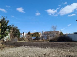 3059 Driftwood Ln, Bellmore, NY 11710