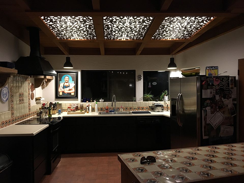 Open kitchen
