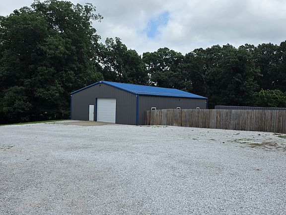 2nd image of 665 Cemetery Rd
