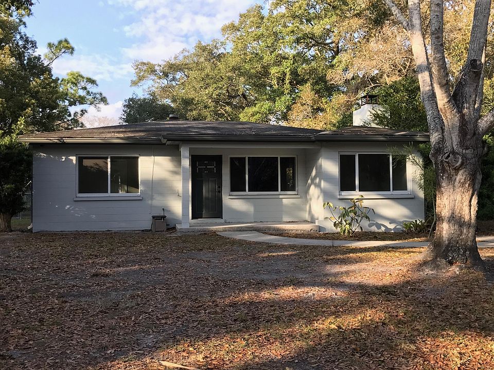 1st image of 2641 Arlington St