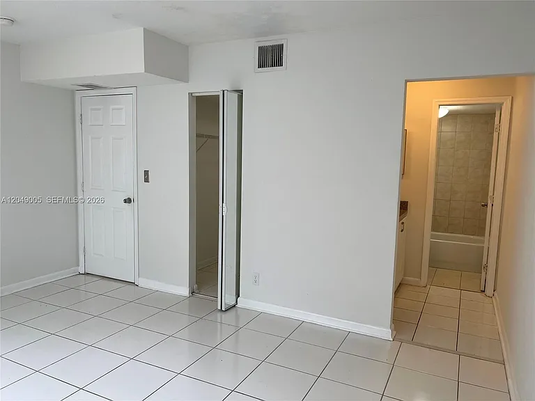 2982 NW 55th Ave #1B — Photo 9