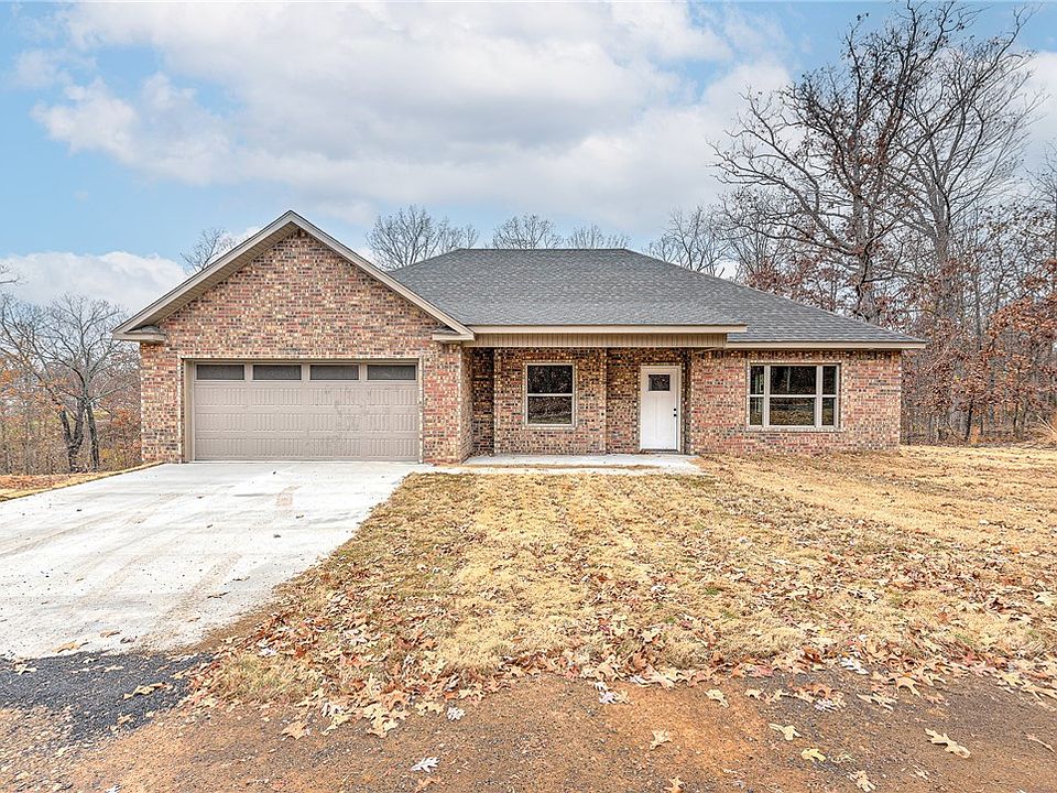 1st image of 12 Peebles Ln