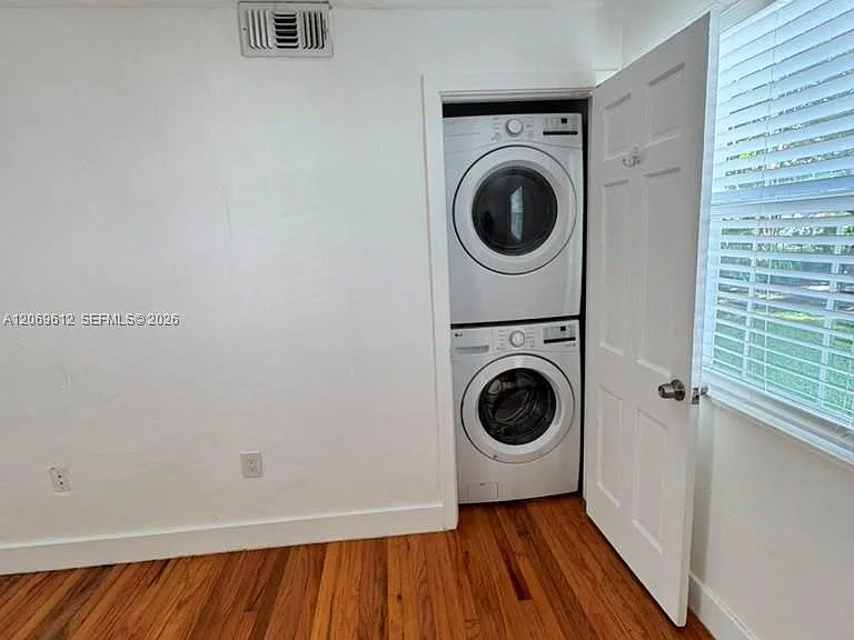 15 Sidonia Ave #3 — Photo 15