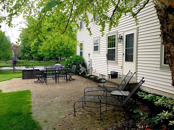 5th image of 3468 Topgallant Ct