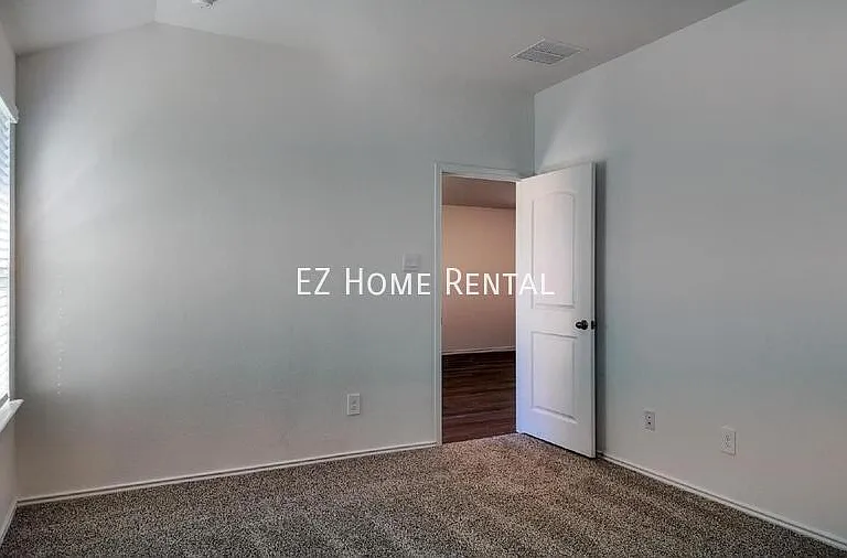 6115 Grove Of Pines St — Photo 10